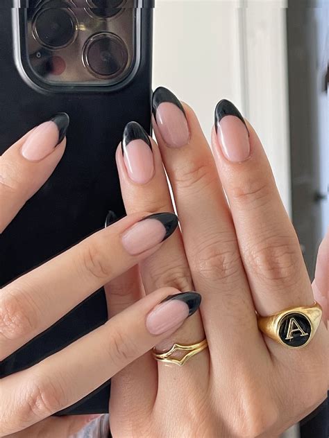 black and white nails almond